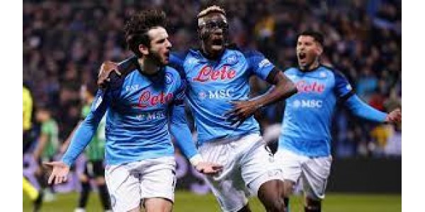 Le premier championnat des cinq ligues majeures est né